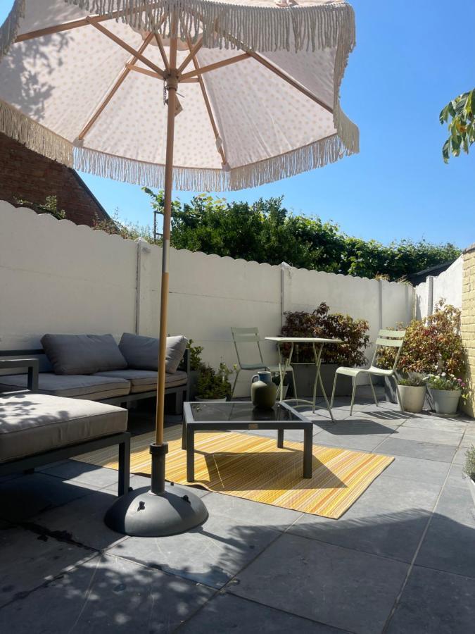 Guesthouse Poppies , Free Parking Ostend Luaran gambar