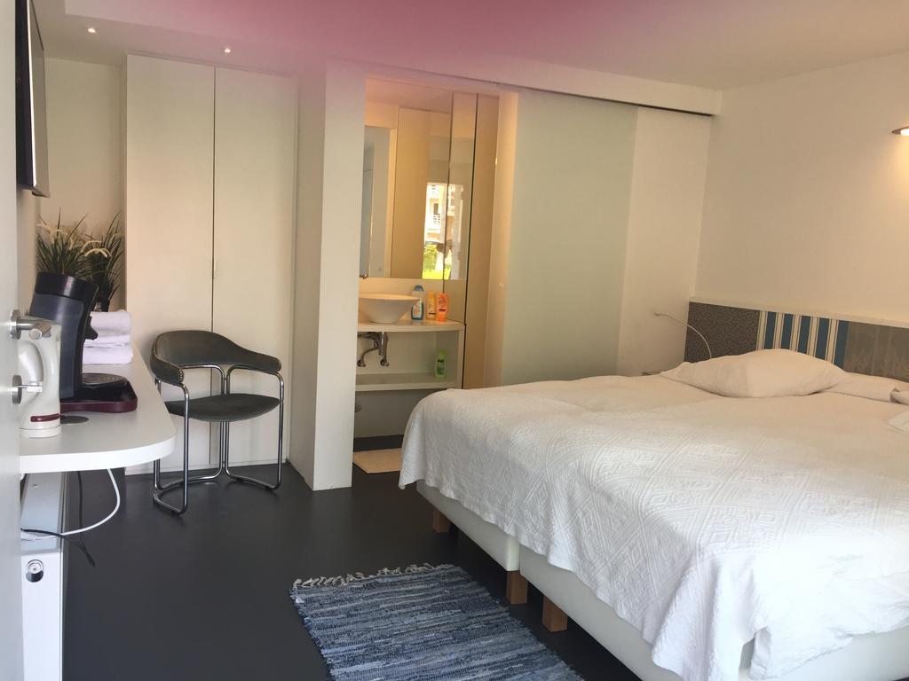 Guesthouse Poppies , Free Parking Ostend Luaran gambar
