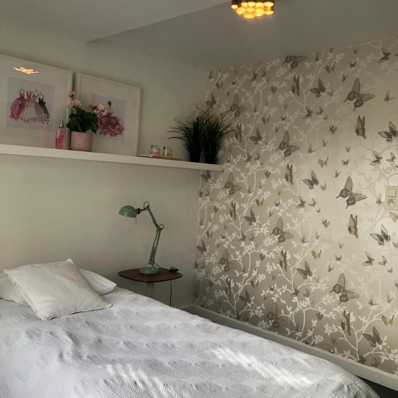 Guesthouse Poppies , Free Parking Ostend Luaran gambar